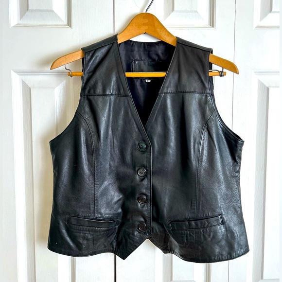 Leather vest - Picture 1 of 11
